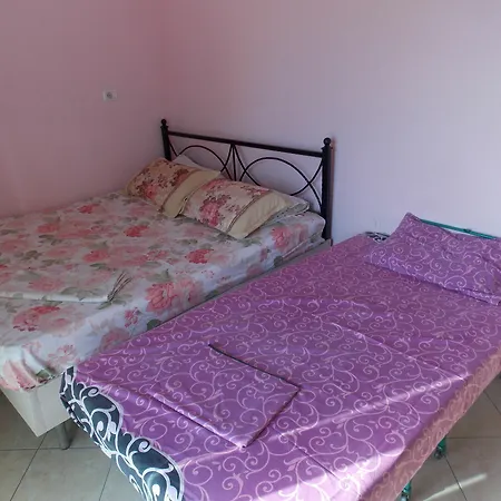 Bebi And 호텔 Sarandë