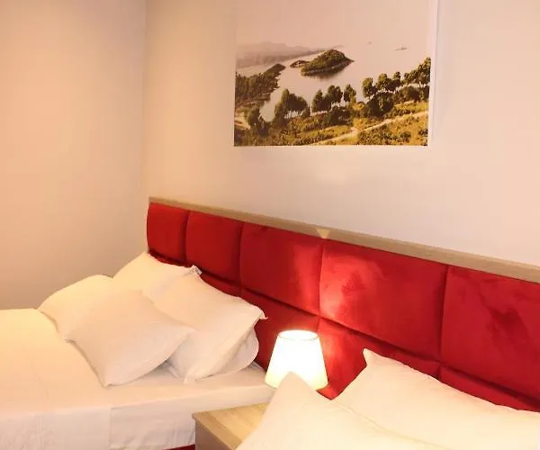 Bebi And Hotel