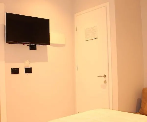 Bebi And Hotel