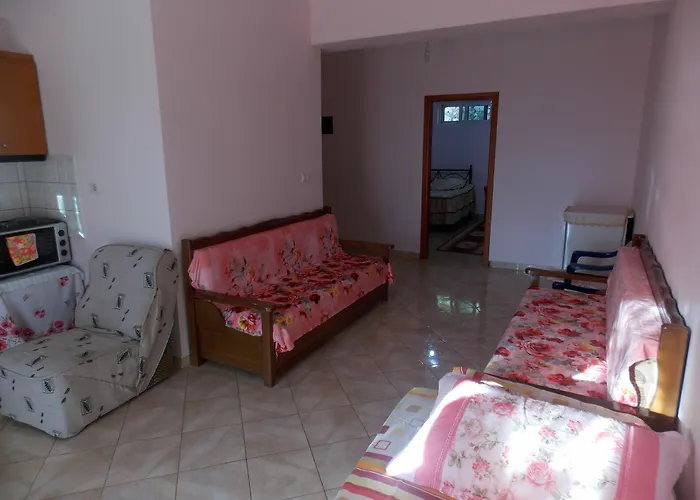 Hotel Bebi And Sarande