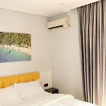 Bebi And 4* Saranda