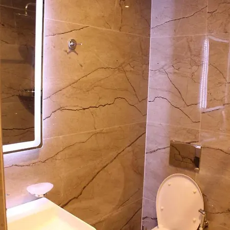 Hotel Bebi And 4*