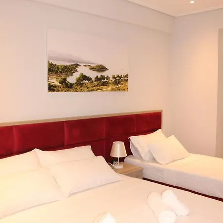 Hotel Bebi And Saranda
