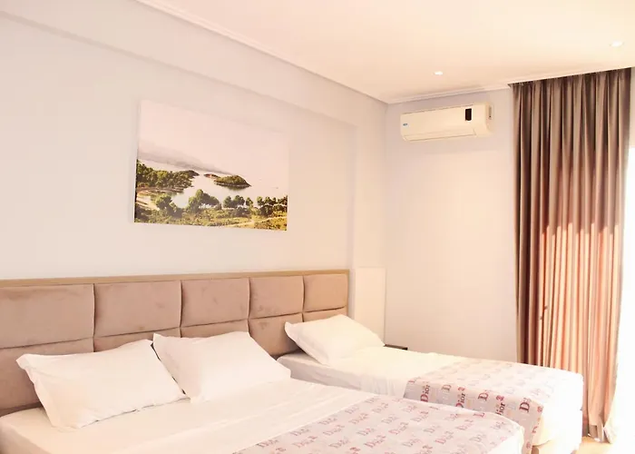 Hotel Bebi And Sarandë