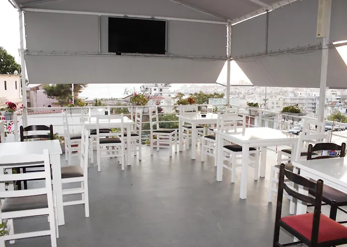 Hotel Bebi And Sarandë